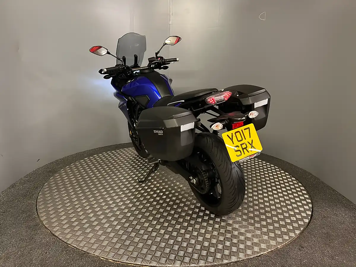 Used 2017 Yamaha Tracer 700 Blue - Interior and Exterior details 13