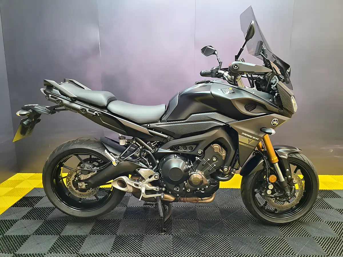 Used 2017 Yamaha Tracer 900 Abs Black - Interior and Exterior details 14