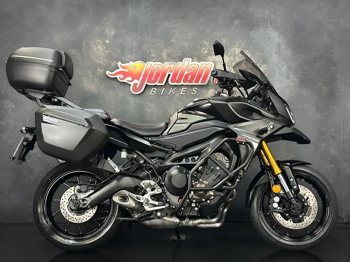 Used 2017 Yamaha Tracer 900 Black - Front View