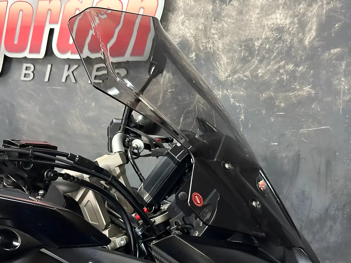Used 2017 Yamaha Tracer 900 Black - Interior and Exterior details 13
