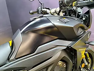 Used 2017 Yamaha Tracer 900 Black - Interior and Exterior details 11