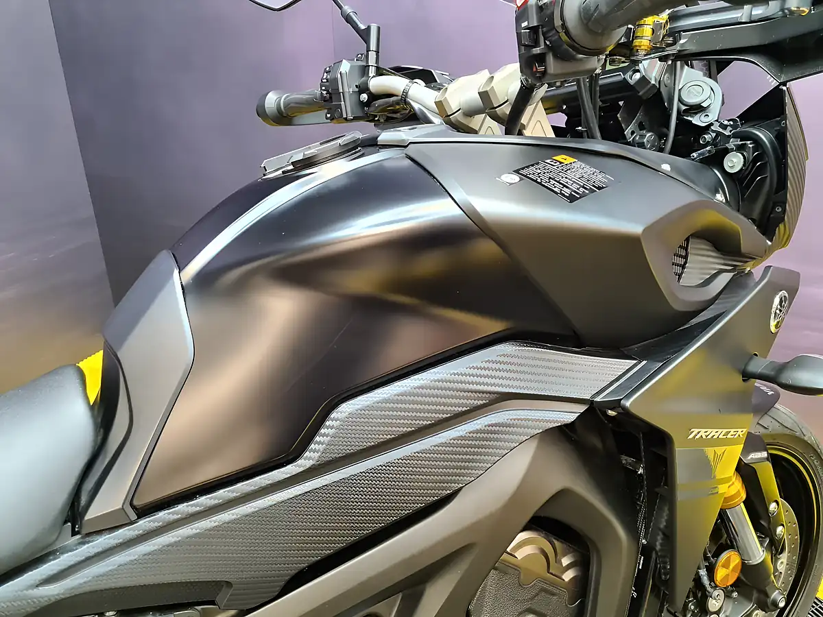 Used 2017 Yamaha Tracer 900 Black - Interior and Exterior details 11