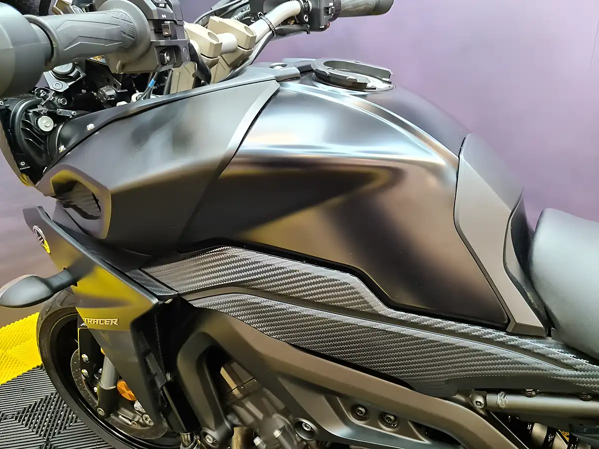 Used 2017 Yamaha Tracer 900 Black - Interior and Exterior details 8