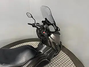 Used 2017 Yamaha Xmax 300 Grey - Interior and Exterior details 10
