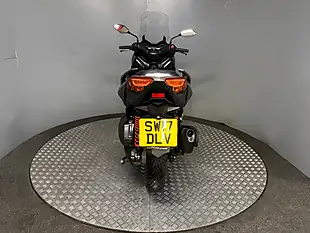 Used 2017 Yamaha Xmax 300 Grey - Interior and Exterior details 2