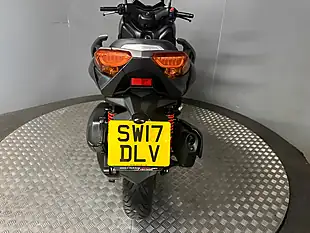 Used 2017 Yamaha Xmax 300 Grey - Interior and Exterior details 7