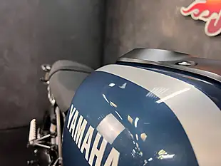 Used 2017 Yamaha XSR900 Sport Heritage Blue - Interior and Exterior details 20
