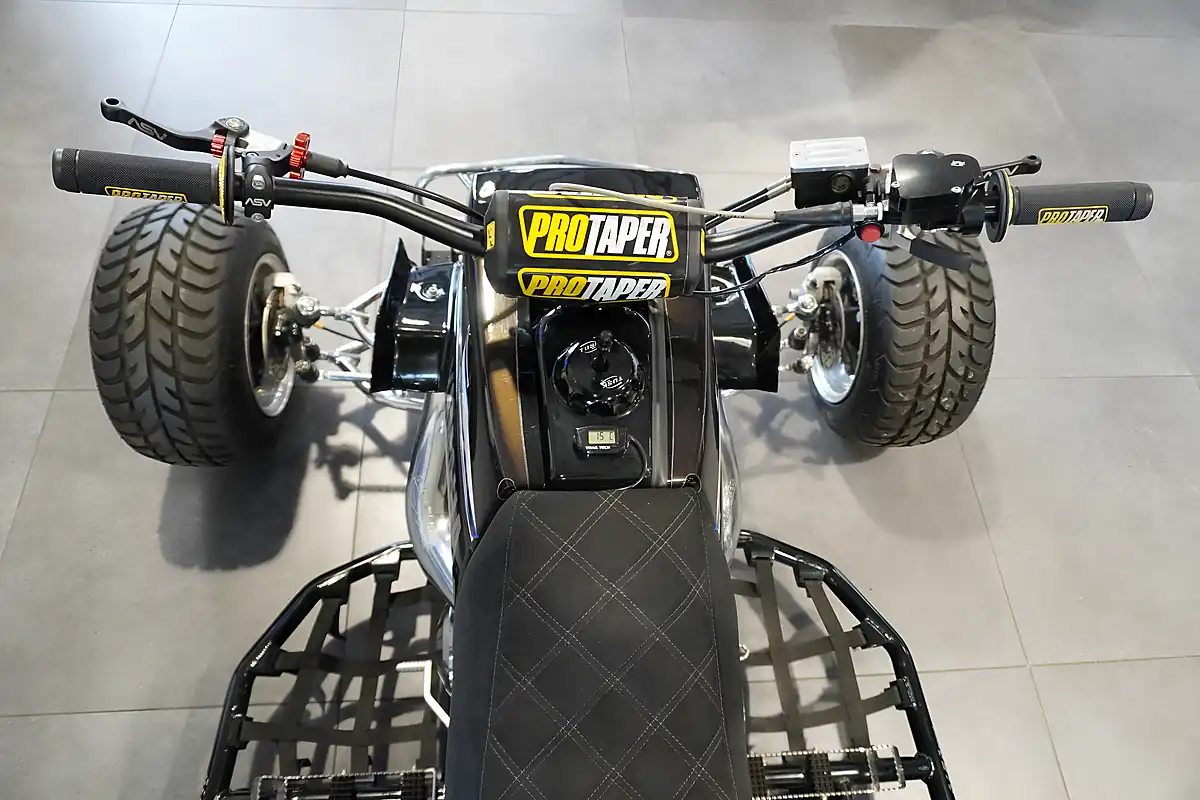 Used 2017 Yamaha YZF350 Banshee Black - Interior and Exterior details 7