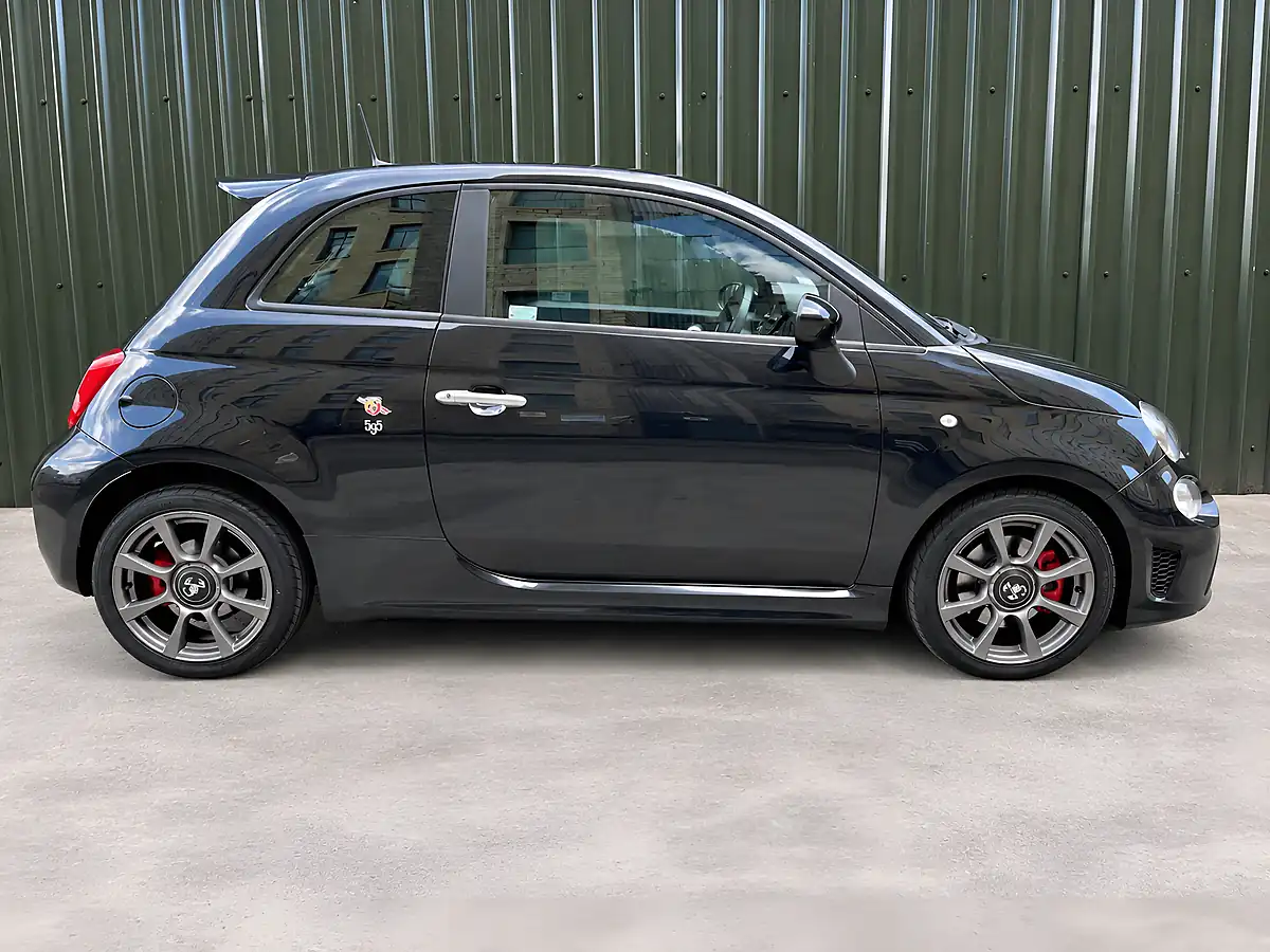Used 2018 Abarth 595 Black - Interior and Exterior details 2