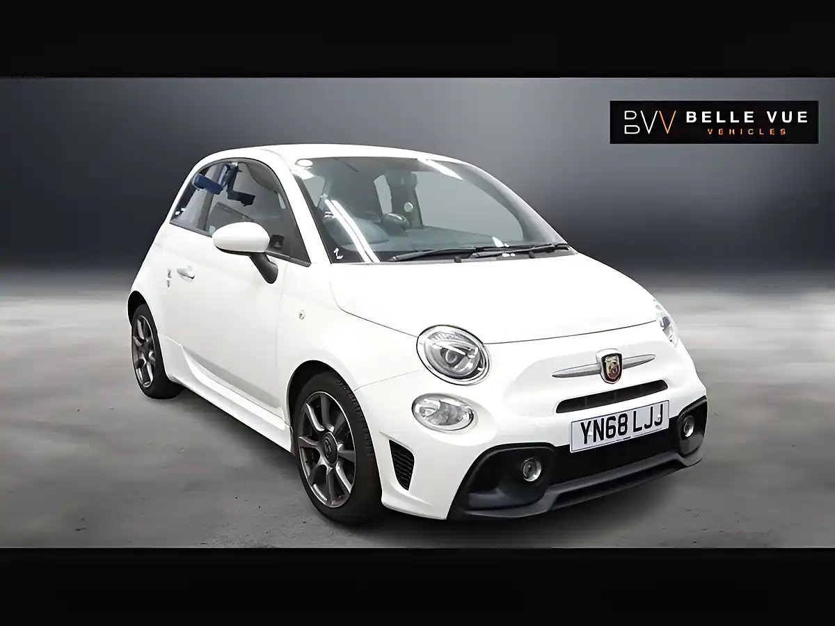 Used 2018 Abarth 595 Gara White - Front View