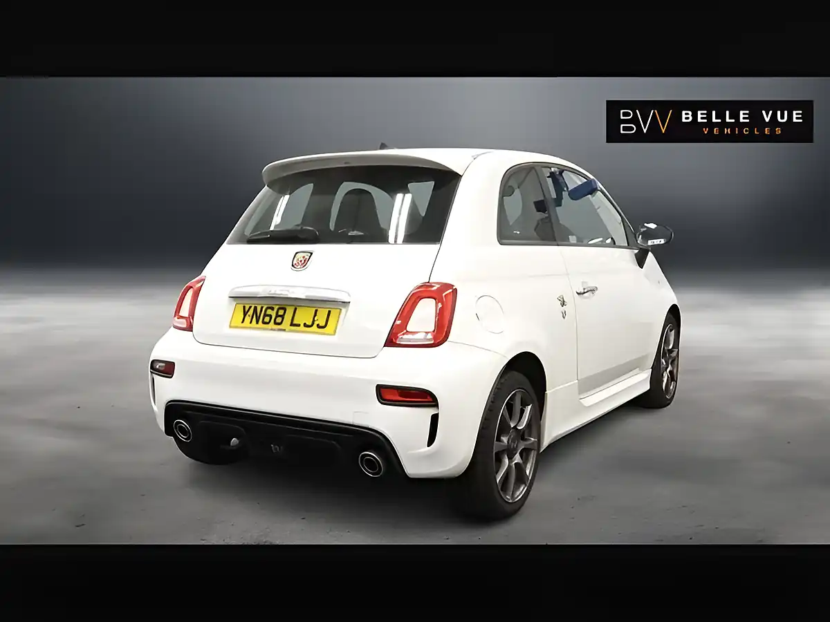 Used 2018 Abarth 595 Gara White - Interior and Exterior details 4