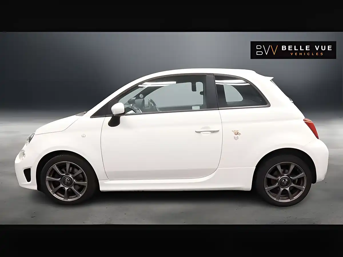 Used 2018 Abarth 595 Gara White - Interior and Exterior details 7