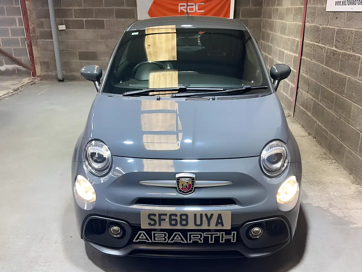 Used 2018 Abarth 595 Grey - Interior and Exterior details 4