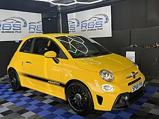 Used 2018 Abarth 595 Modena Yellow - Interior and Exterior details 2