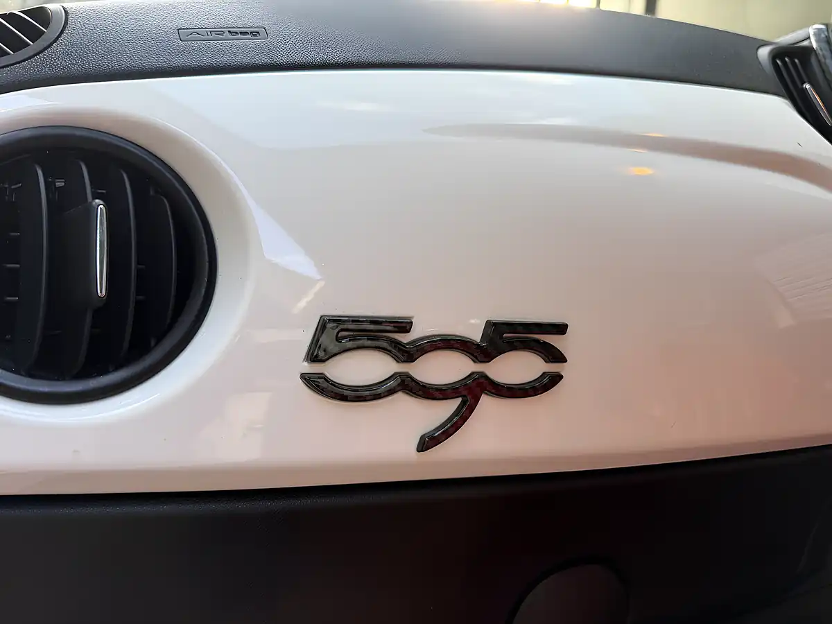 Used 2018 Abarth 595 White - Interior and Exterior details 17