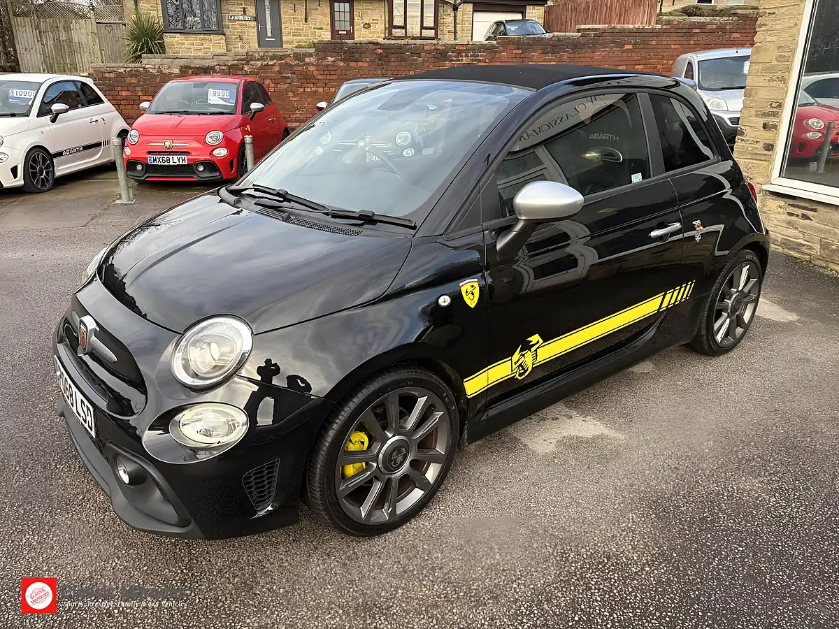 Used 2018 Abarth 595C Turismo Scorpione Black - Interior and Exterior details 4