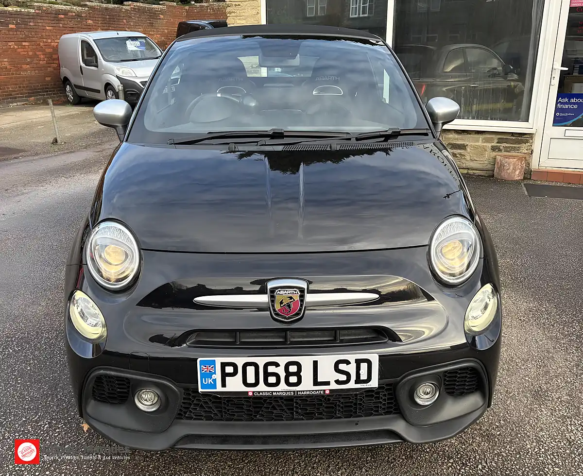 Used 2018 Abarth 595C Turismo Scorpione Black - Interior and Exterior details 6