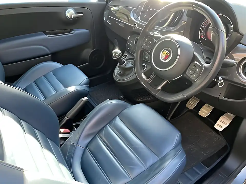 Used 2018 Abarth 695 Rivale Cabrio Riva Blue/Grey - Interior and Exterior details 10