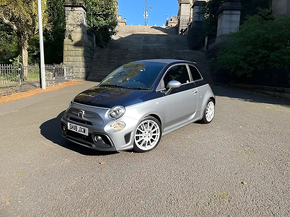 Used 2018 Abarth 695 Rivale Cabrio Riva Blue/Grey - Interior and Exterior details 19