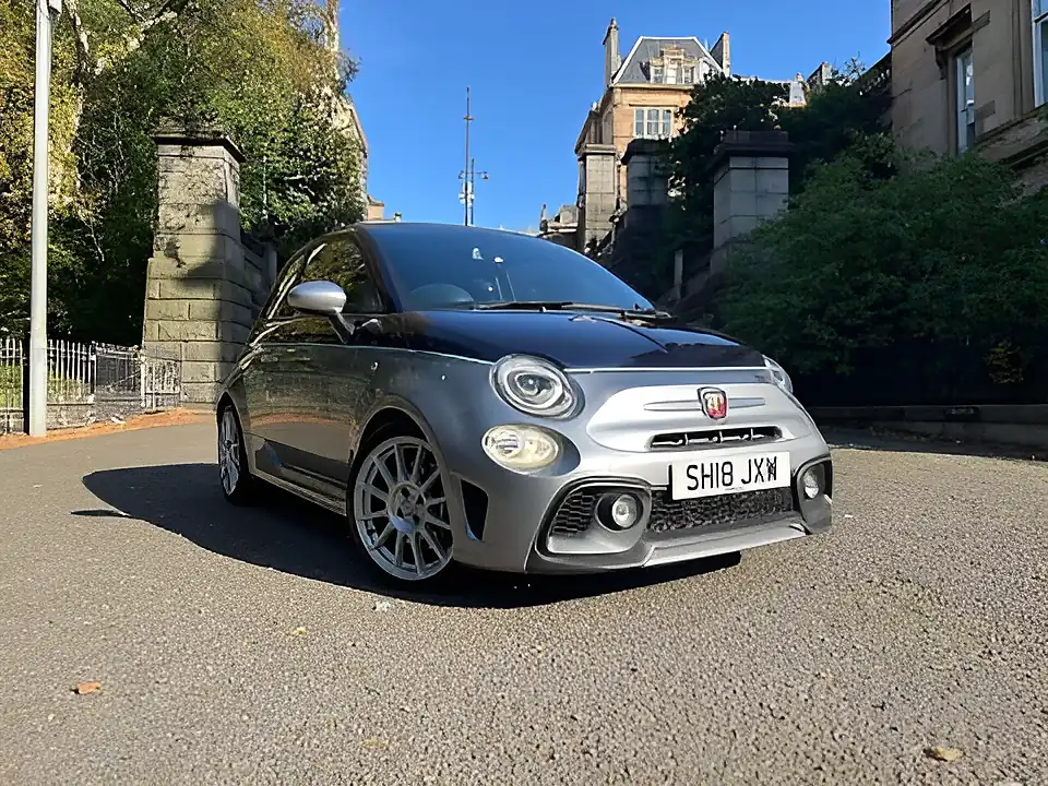Used 2018 Abarth 695 Rivale Cabrio Riva Blue/Grey - Interior and Exterior details 4