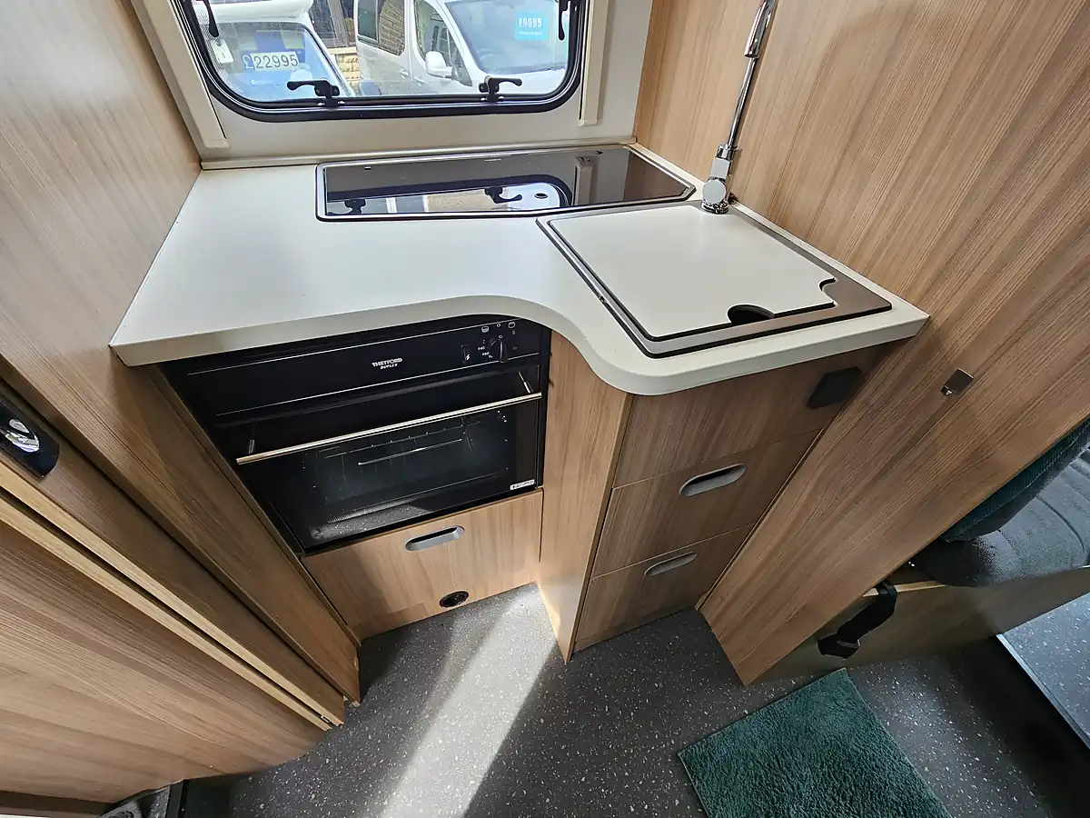 Used 2018 Adria Sunliving S70 Sc - Interior and Exterior details 12