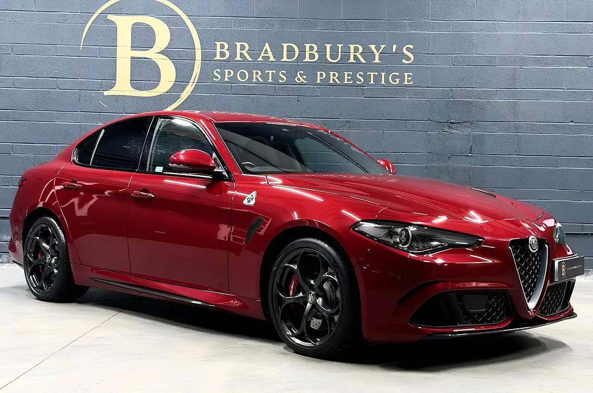 Used 2018 Alfa Romeo Giulia Quadrifoglio Red - Interior and Exterior details 3