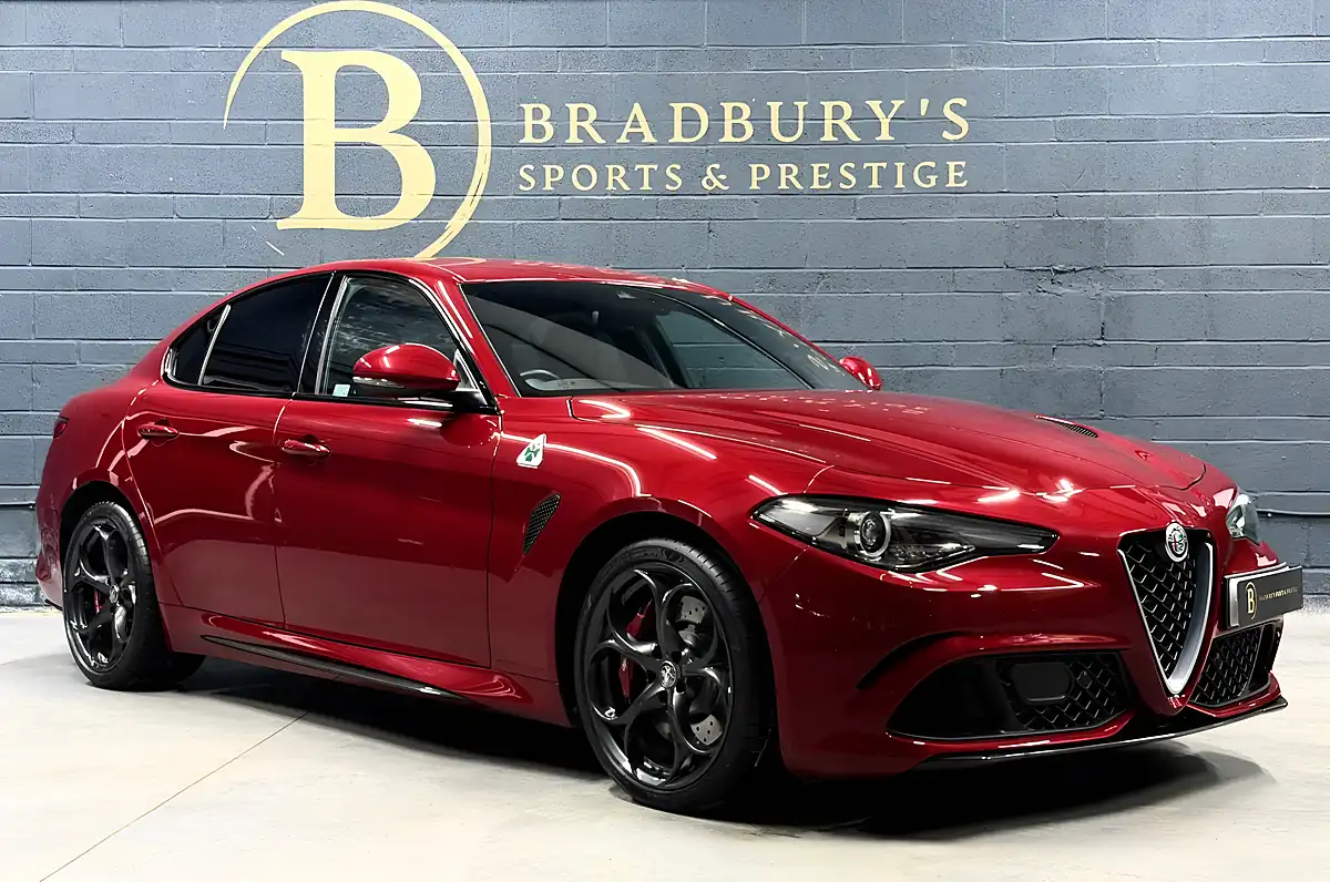 Used 2018 Alfa Romeo Giulia Quadrifoglio Red - Interior and Exterior details 5