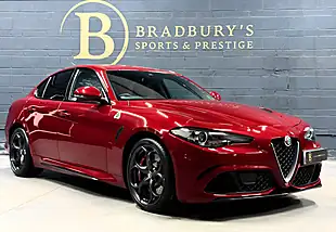 Used 2018 Alfa Romeo Giulia Quadrifoglio Red - Interior and Exterior details 6