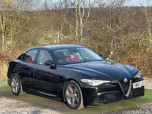 Used 2018 Alfa Romeo Giulia Speciale Black - Interior and Exterior details 5