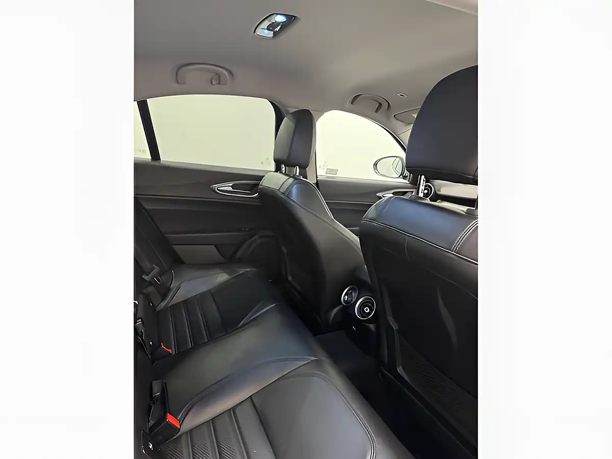 Used 2018 Alfa Romeo Giulia Speciale Grey - Interior and Exterior details 13