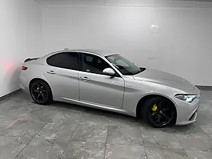 Used 2018 Alfa Romeo Giulia Speciale Grey - Interior and Exterior details 2