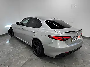 Used 2018 Alfa Romeo Giulia Speciale Grey - Interior and Exterior details 5