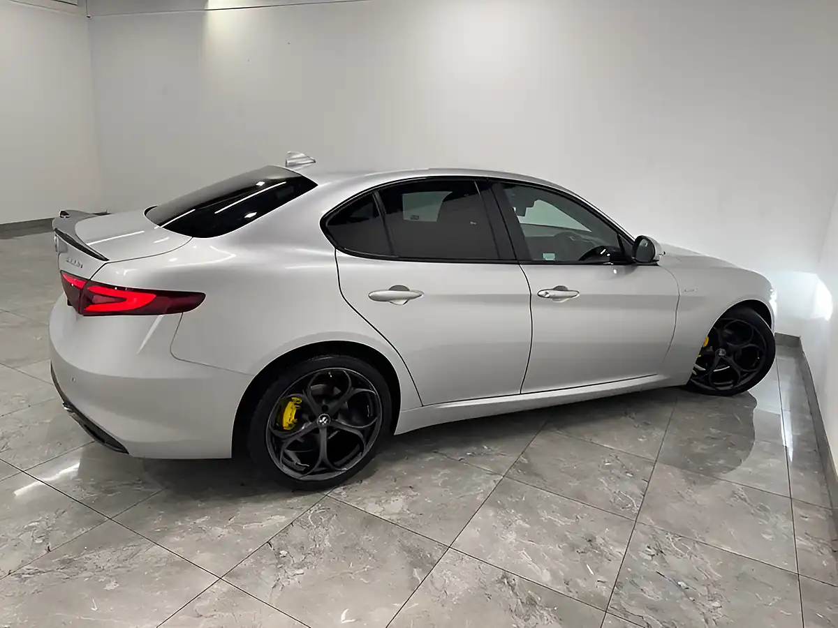 Used 2018 Alfa Romeo Giulia Speciale Grey - Interior and Exterior details 8