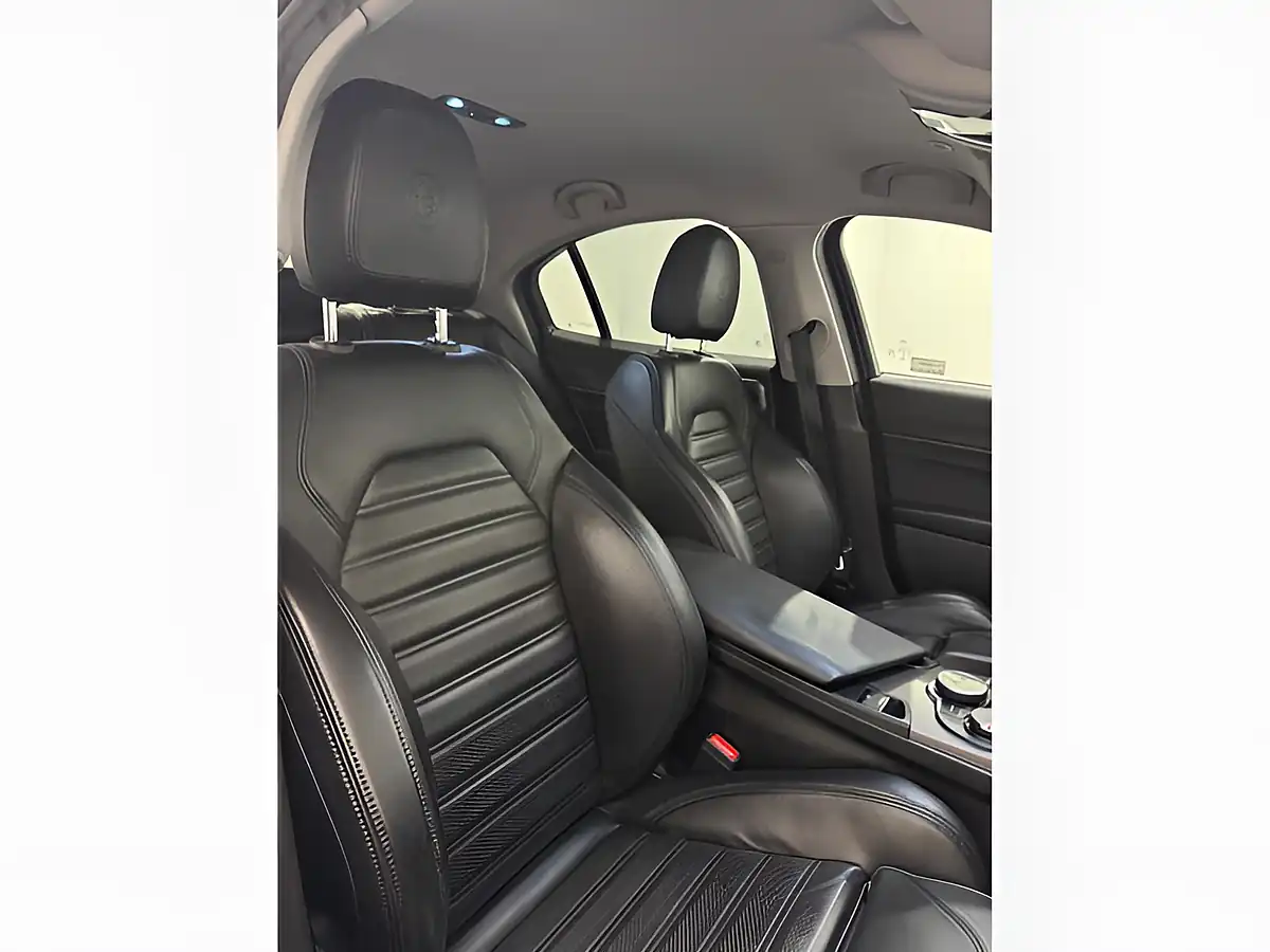 Used 2018 Alfa Romeo Giulia Speciale Grey - Interior and Exterior details 9