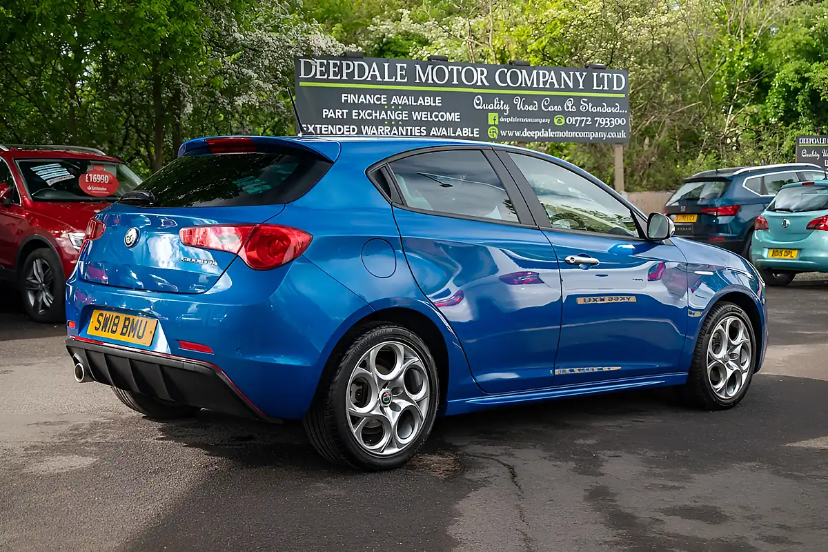Used 2018 Alfa Romeo Giulietta Sport Cobalto Blue - Interior and Exterior details 2