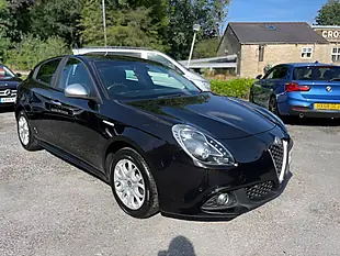 Used 2018 Alfa Romeo Giulietta Tecnica Etna Black - Interior and Exterior details 4