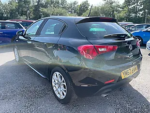 Used 2018 Alfa Romeo Giulietta Tecnica Etna Black - Interior and Exterior details 6