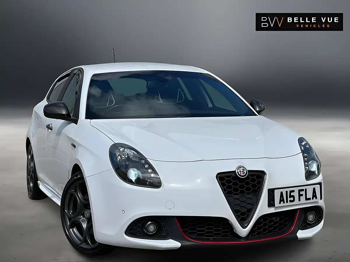 Used 2018 Alfa Romeo Giulietta Veloce Alfa White - Front View