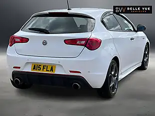 Used 2018 Alfa Romeo Giulietta Veloce Alfa White - Interior and Exterior details 8