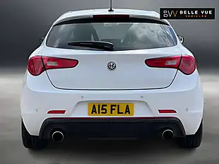 Used 2018 Alfa Romeo Giulietta Veloce Alfa White - Interior and Exterior details 9