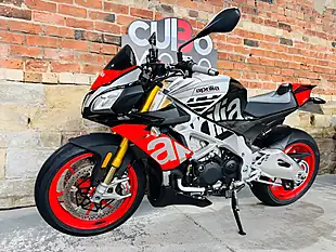 Used 2018 Aprilia Tuono 1100 V4 Factory Silver - Interior and Exterior details 12