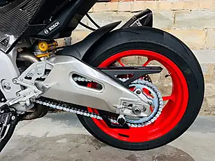 Used 2018 Aprilia Tuono 1100 V4 Factory Silver - Interior and Exterior details 17