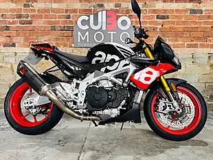 Used 2018 Aprilia Tuono 1100 V4 Factory Silver - Interior and Exterior details 2
