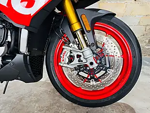 Used 2018 Aprilia Tuono 1100 V4 Factory Silver - Interior and Exterior details 5
