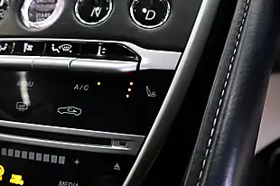 Used 2018 Aston Martin DB11 Coupe Blue - Interior and Exterior details 13