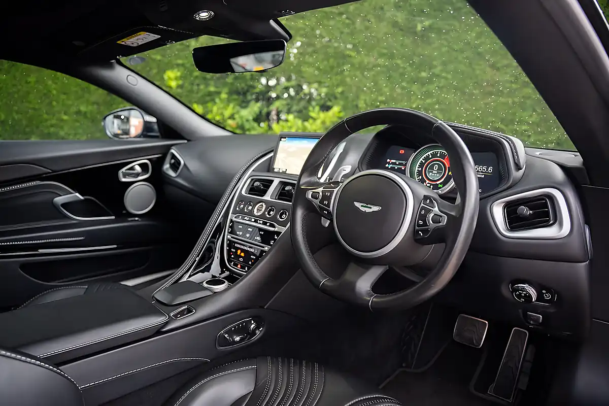 Used 2018 Aston Martin DB11 Onyx Black - Interior and Exterior details 15