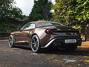 Used 2018 Aston Martin Vanquish Zagato Volante Cairngorm Brown - Interior and Exterior details 4