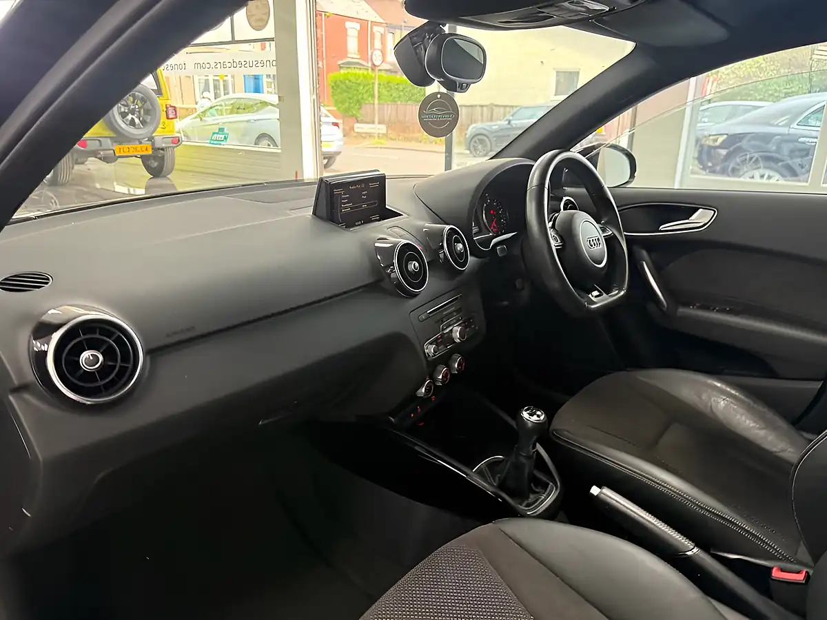 Used 2018 Audi A1 Black Edition Black - Interior and Exterior details 12