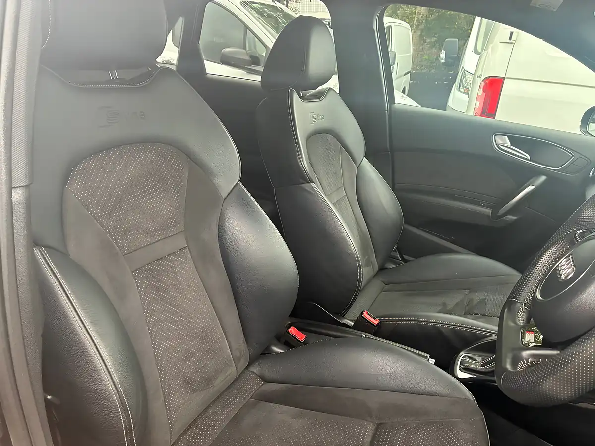 Used 2018 Audi A1 Black Edition Sportback Black - Interior and Exterior details 10