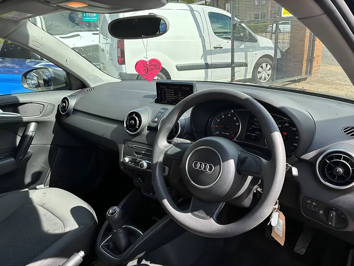 Used 2018 Audi A1 Se Sportback Black - Interior and Exterior details 12